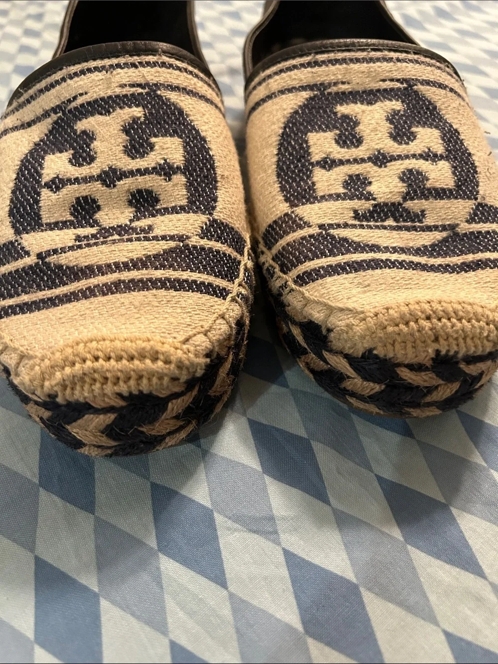 Tory Burch double T Jacquard espadrilles size 9